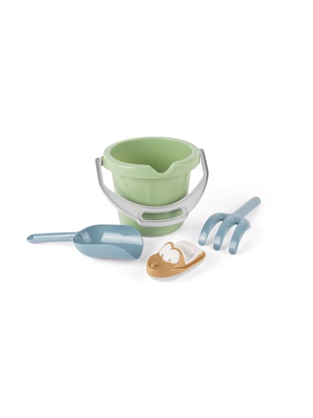 Lysegrøn spand med strandlegetøj og stribet skovl