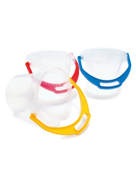 Tre gennemsigtige skovle med farvede kanter i blå, gul og rød