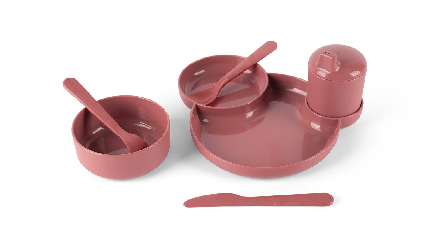 Rosa børnespisesæt med to skåle, en tallerken og en ske